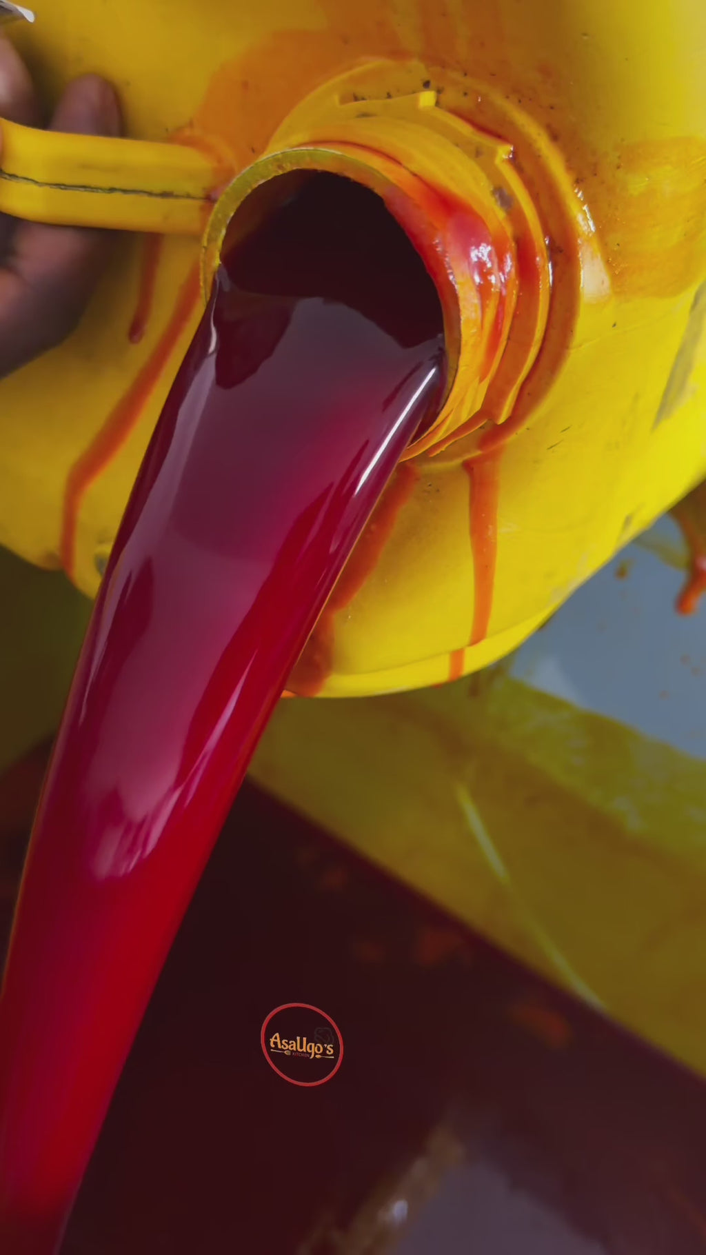 Red Palm Oil – Plastic Bottle